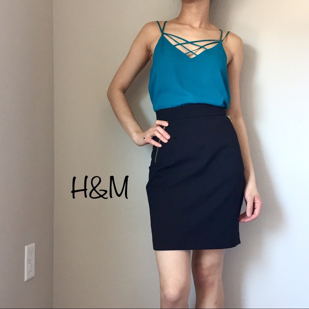 BOGO Free❣️ Gold Zipper Pencil Skirt